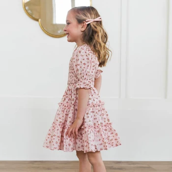 2022 Yeni Yaz Çiçek Vintage Önlük Elbiseler Kızlar Çocuklar için Prenses Doğum Günü Giysileri için 3 6 8 Yıl Çocuk Bebek rahat elbise