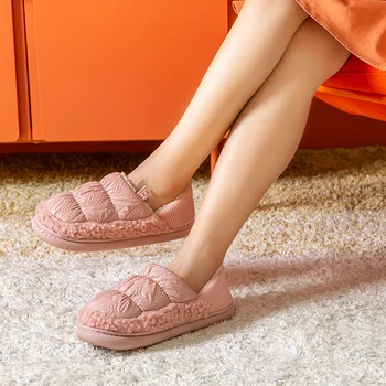 Ev Kadın Ayakkabı Kış Düz pamuk terlikler Çift Pamuk Düz Topuk Sıcak Peluş kaymaz Ev Kapalı kadın ayakkabısı