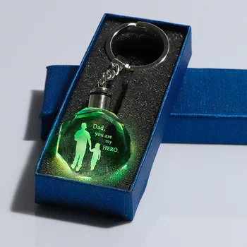 Kristal babalar Günü Hediye Anahtarlık Lazer Kazınmış Cam Anahtarlık Mevcut Baba için Renkli LED Hatıra Hediye Baba için
