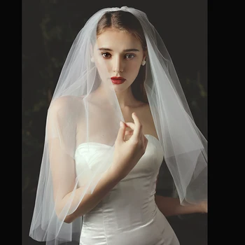 V716 Zarif Gelin Düğün Kısa Beyaz Peçe İki Katmanlı Düz Tül Kesim Kenar Gelin Omuz Tarak Peçe Kadın Evlilik Aksesuarları
