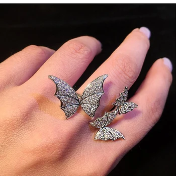 Vahşi süper peri üç boyutlu kelebek yüzük kadın kakma zirkon böcek Avrupa ve Amerikan hipster kişilik parmak